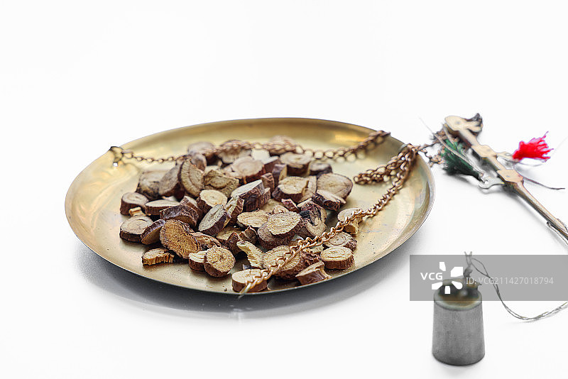 传统中医中药材：甘草片图片素材