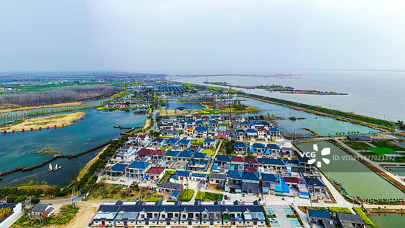 邵伯湖畔沿湖村图片素材