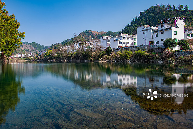 中国安徽省黄山市歙县昌溪古镇自然风光图片素材