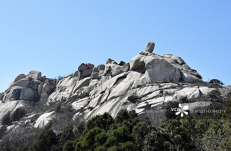 中国国家地质公园山东济宁邹城市峄山奇石景观图片素材
