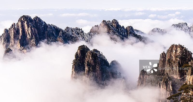 黄山众山连绵图片素材