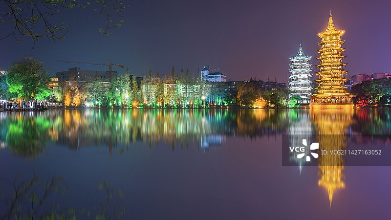 桂林日月双塔图片素材