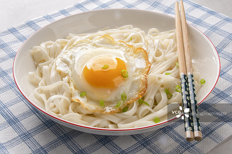 鸡蛋，面条，图片素材