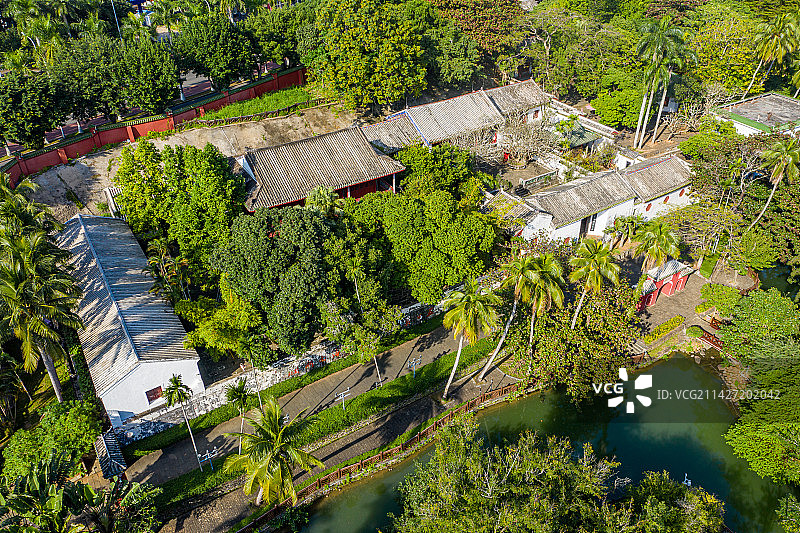 航拍海南海口五公祠及海口市博物馆 古典寺庙园林景观建筑群 海南贬谪文化发祥地图片素材