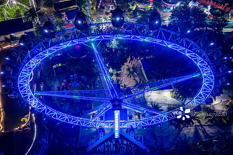 航拍海南海口白沙门公园儿童游乐园摩天轮夜景灯光秀 游乐设施图片素材