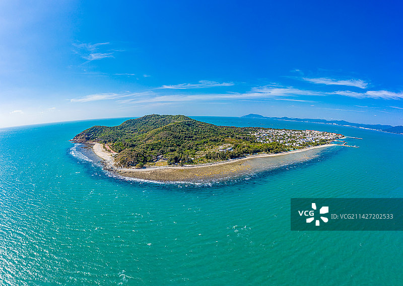 航拍海南三亚西岛海洋文化旅游区 海南岛美景 热带海岛 蔚蓝小岛 蓝色人间天堂 西瑁洲岛 玳瑁岛图片素材