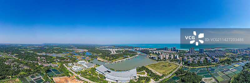 航拍中国（海南）南海博物馆 海南省琼海市潭门镇 仿海南黎族地区船型屋建筑形态图片素材