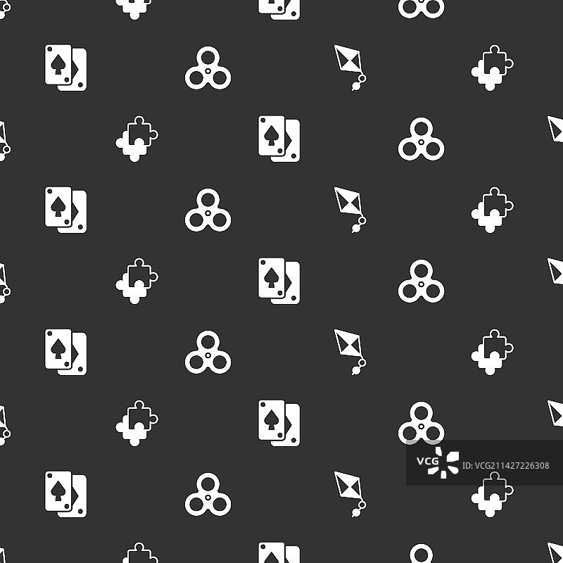 玩具套装：风筝、拼图、扑克牌图片素材