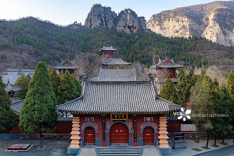 郑州巩义青龙山慈云寺建筑风光图片素材
