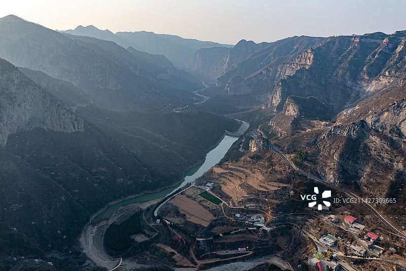 郑州巩义青龙山慈云寺建筑风光图片素材