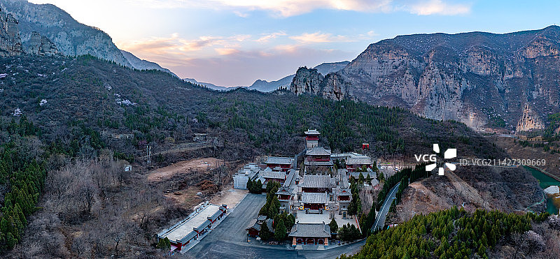 郑州巩义青龙山慈云寺建筑风光图片素材