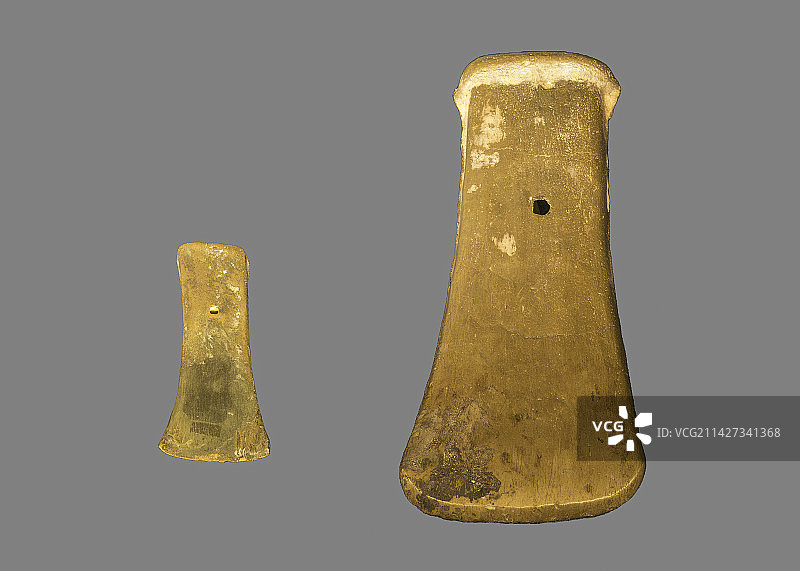 湖北，大冶，东周时期铜制生产工具，斧，锛图片素材