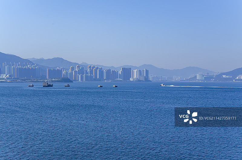 香港大埔区大美督海景远山自然风光图片素材