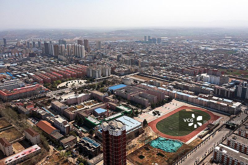 河南洛阳伊川县城 航拍全景 城市风景线图片素材