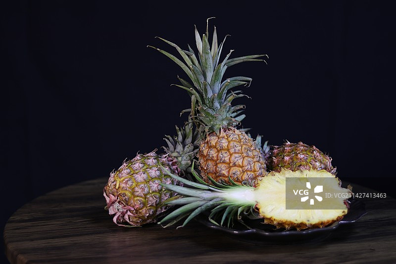 小凤梨图片素材