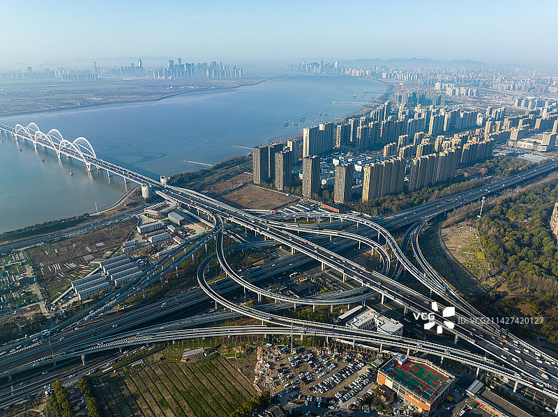 航拍杭州东湖高架立交桥图片素材