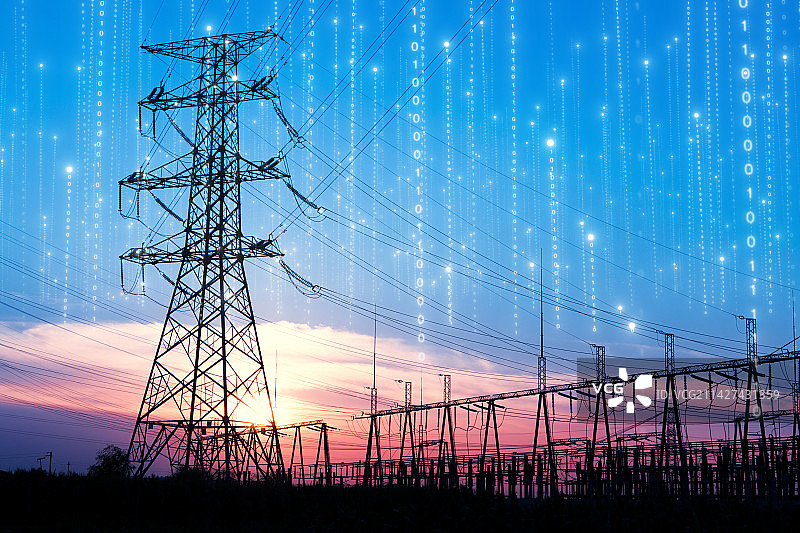 夕阳下智慧变电站高压电线和电塔图片素材