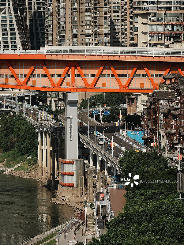 重庆洪崖洞与千厮门大桥图片素材