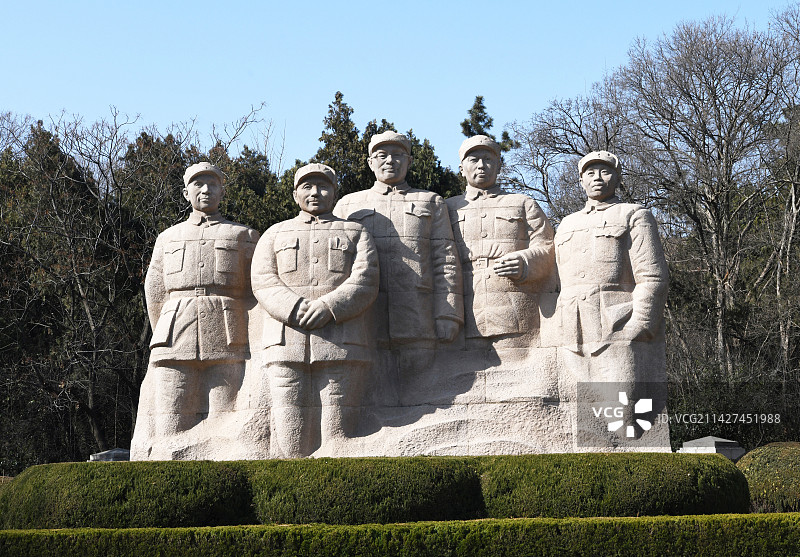江苏徐州淮海战役总前委群雕图片素材