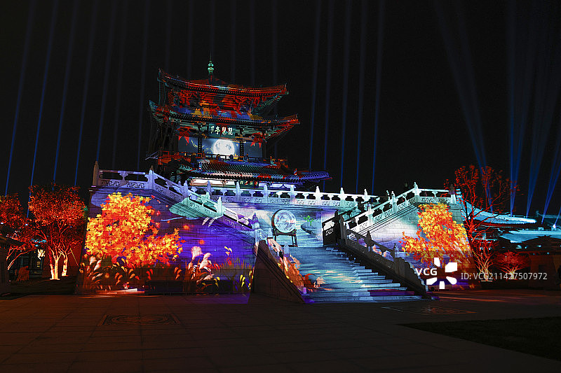 江西九江琵琶亭夜景灯光秀图片素材