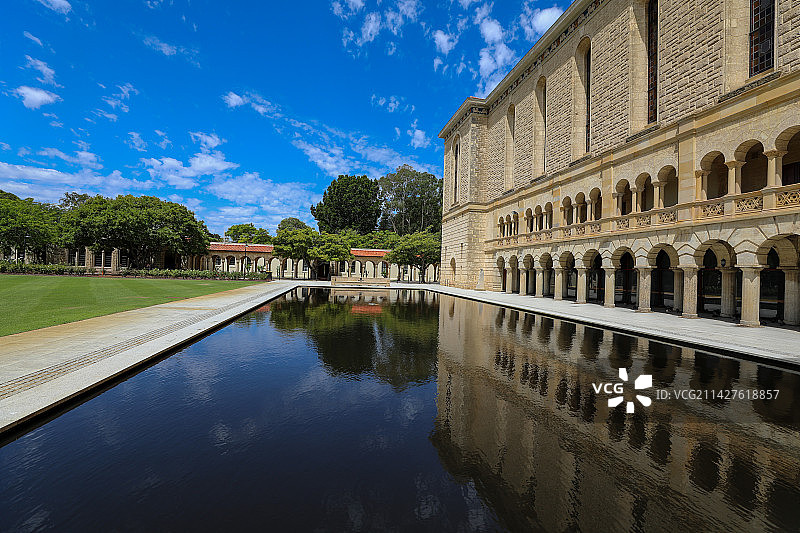 澳大利亚西澳大学最著名的地标 温斯洛普大厅图片素材