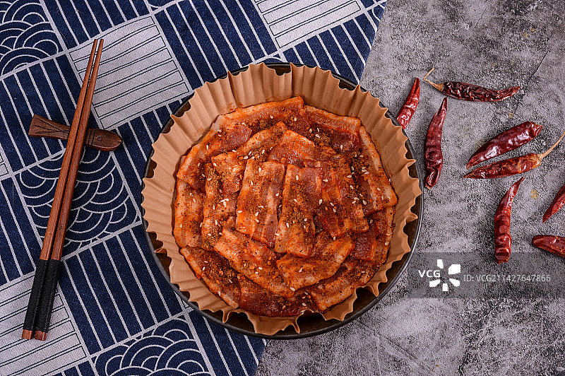 腌制的烧烤五花肉图片素材