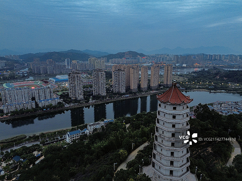 宁德市 塔山公园 如意宝塔 东湖臻品 宁德体育中心 宁德特大桥 财富广场 福宁北路 东湖游乐园图片素材