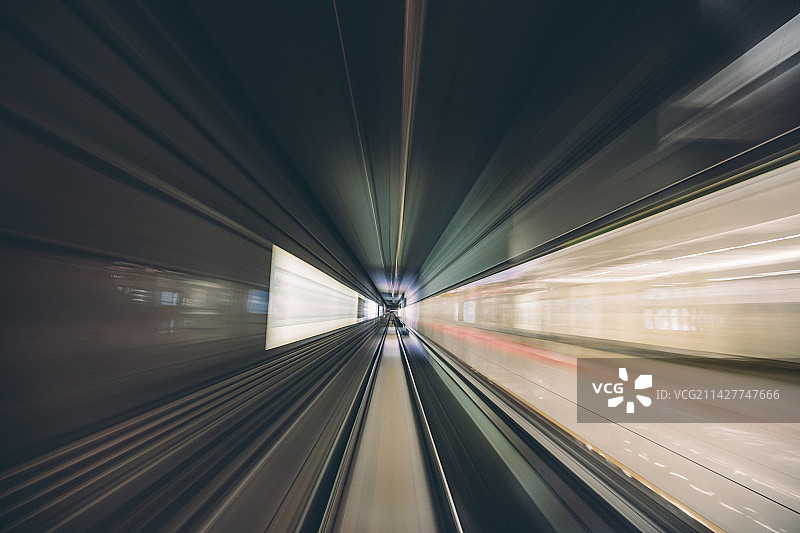 地铁轨道长曝光背景图片素材