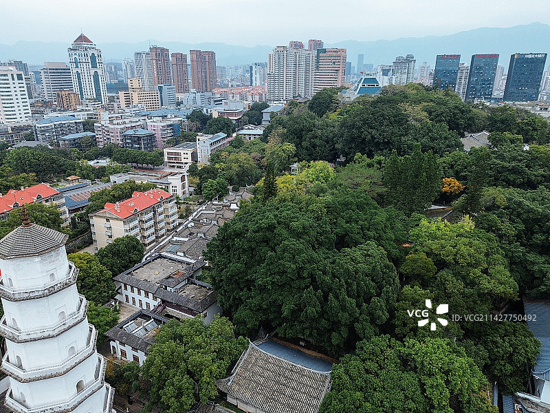 福州 五一广场 定光寺 协和医院 五一商场 于山风景名胜 福建大剧院 古田路 正大广场 元洪大厦 正图片素材