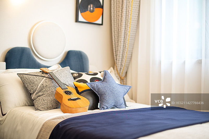 卧室床特写图片素材