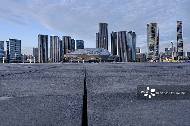 大连东港音乐喷泉广场城市摩天大楼建筑群图片素材