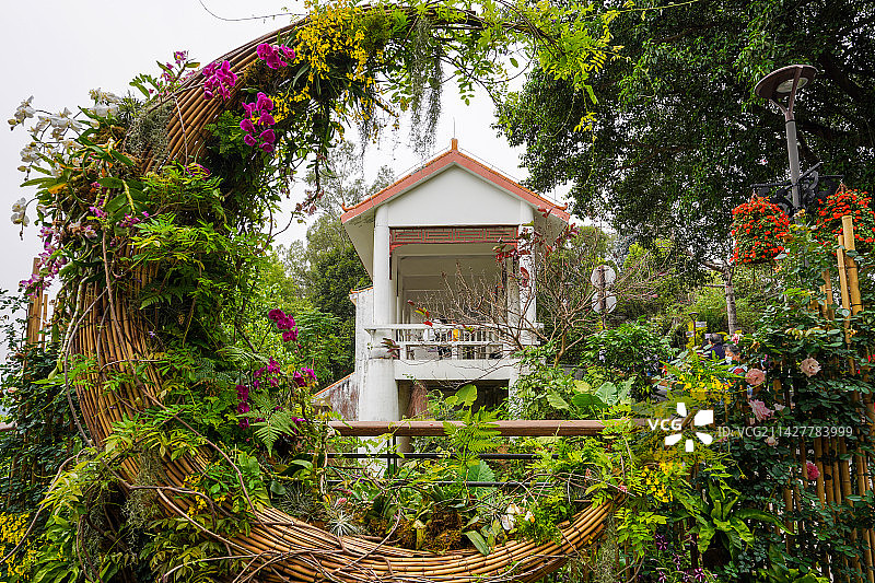 花间小屋图片素材