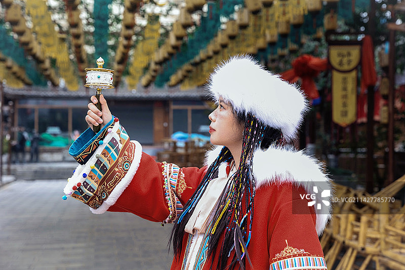 藏服少女图片素材