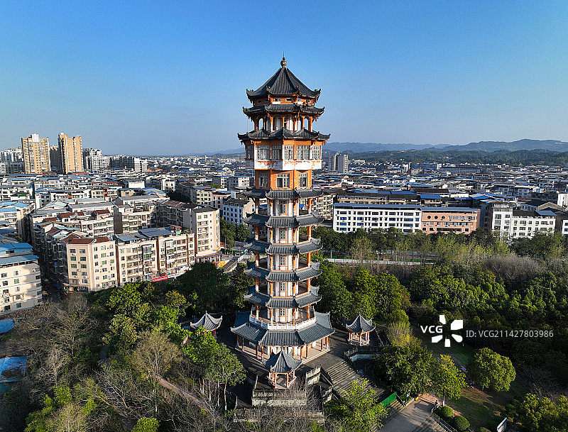 四川省南充市营山县翠屏公园文华楼航拍图片素材