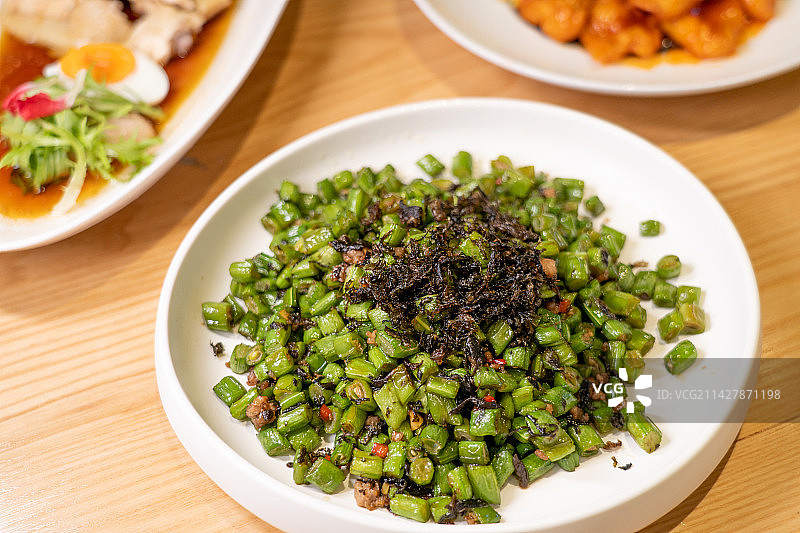 开胃特色热菜 橄榄菜肉碎四季豆图片素材