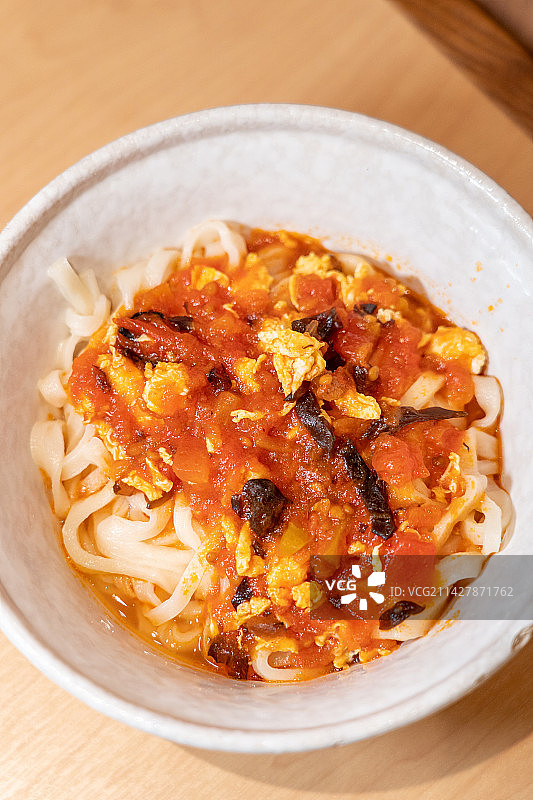 特色西北面条 番茄鸡蛋手擀面图片素材