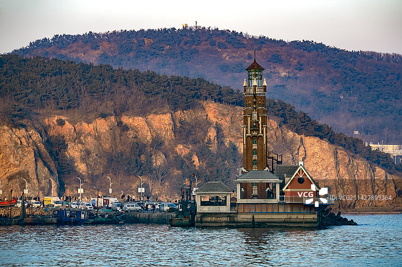 大连老虎滩-渔人码头-黄昏暮色图片素材