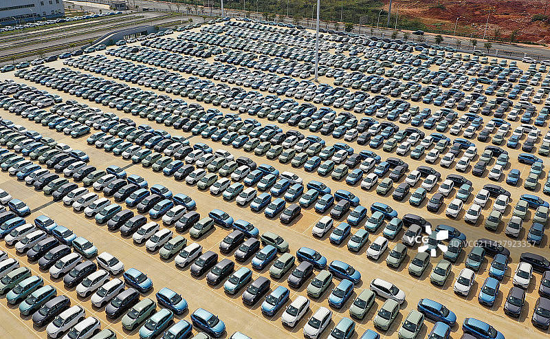 航拍广西南宁新能源汽车生产基地。图片素材