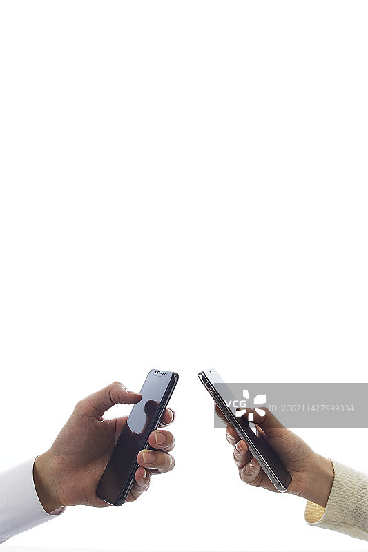 双手操作新智能手机图片素材
