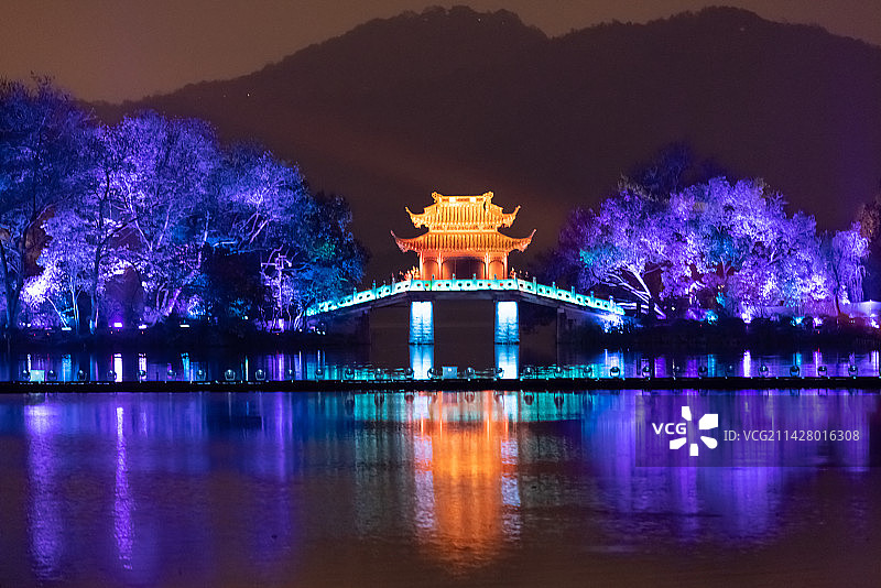 杭州西湖曲院风荷印象西湖玉带桥图片素材