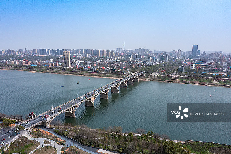 航拍湖南湘潭市城市风光图片素材