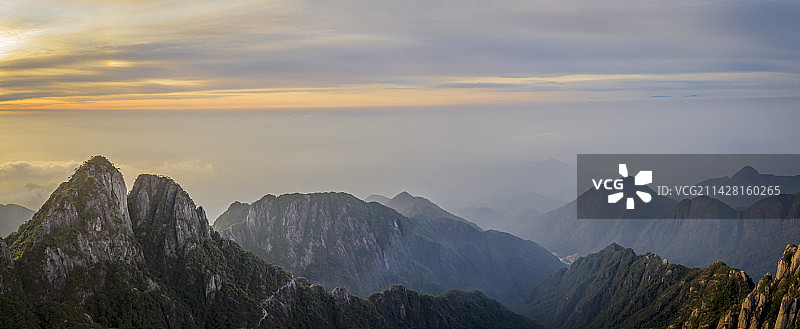 江西三清山日出风光图片素材