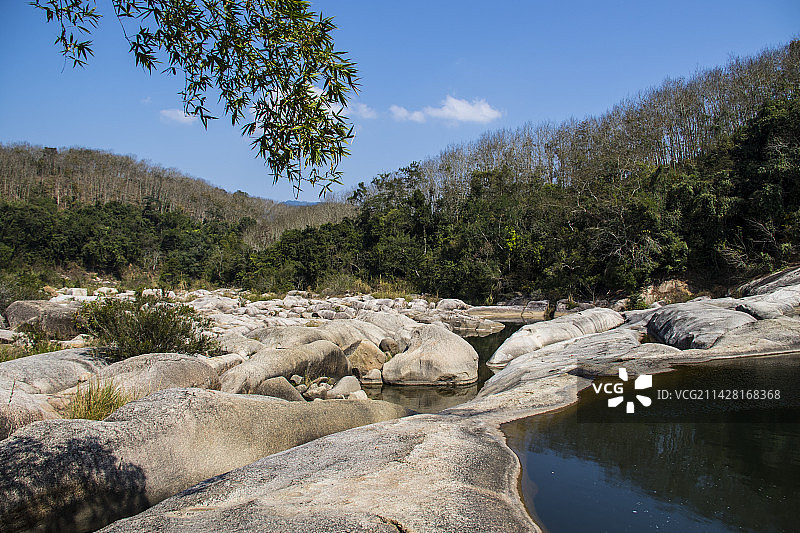 海南爱心潭风光图片素材