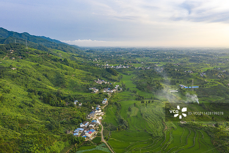 航拍四川达州渠县乡村风光图片素材