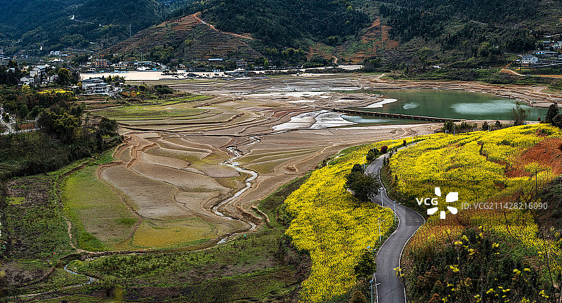 重庆綦江：国内最具特色的内陆沙滩——板辽湖图片素材