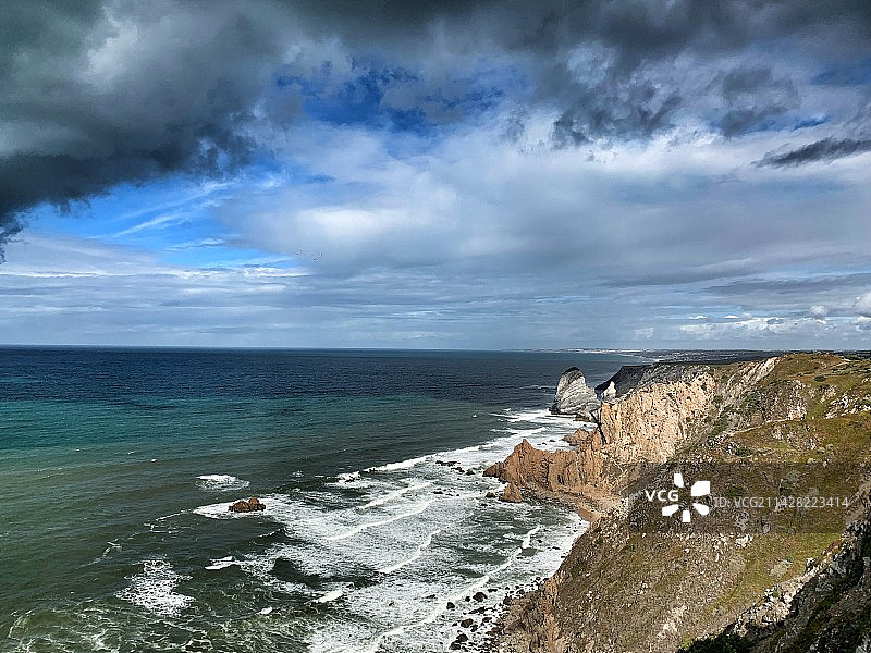 罗卡角-欧洲最西端的大海岩石天空图片素材