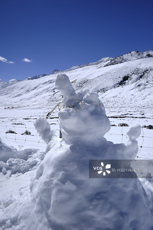 狠毒雪人图片素材