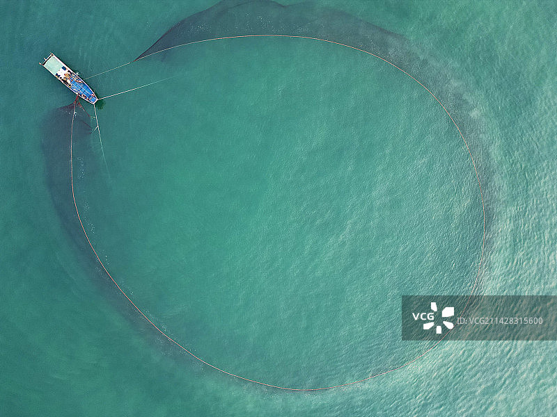 渔船捕鱼图片素材