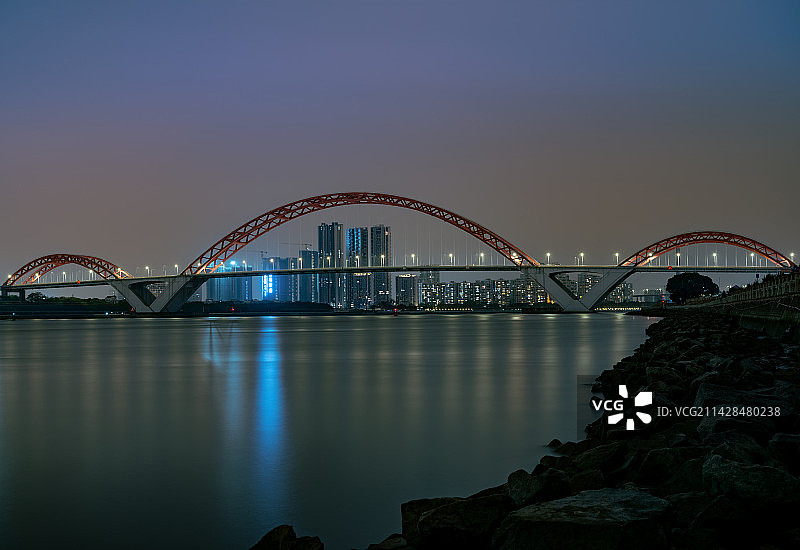 新光大桥图片素材