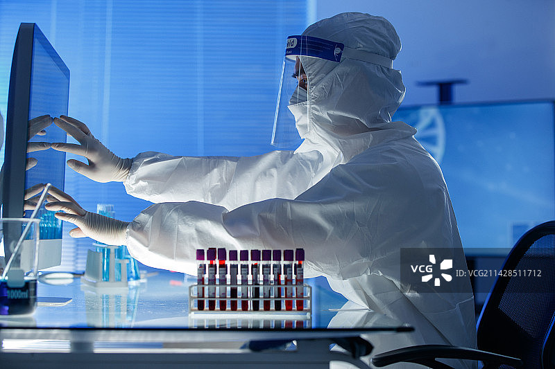 科学实验的医务工作者图片素材